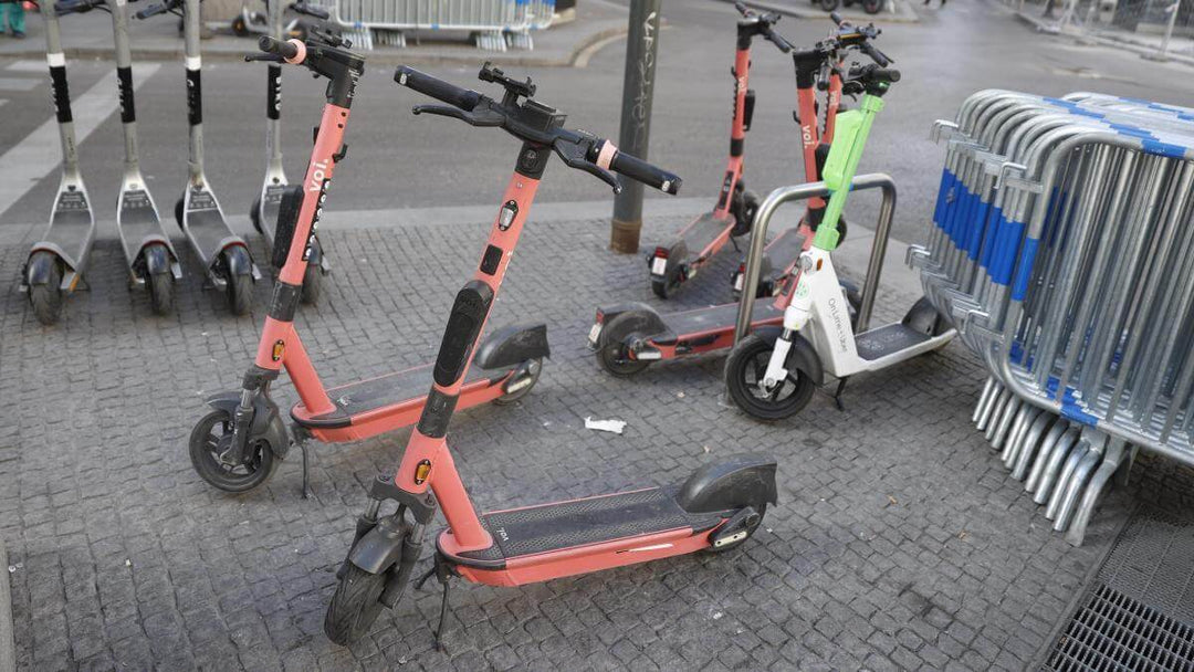 Patinetes eléctricos de alquiler prohibidos en Madrid. ¿Qué significa ...