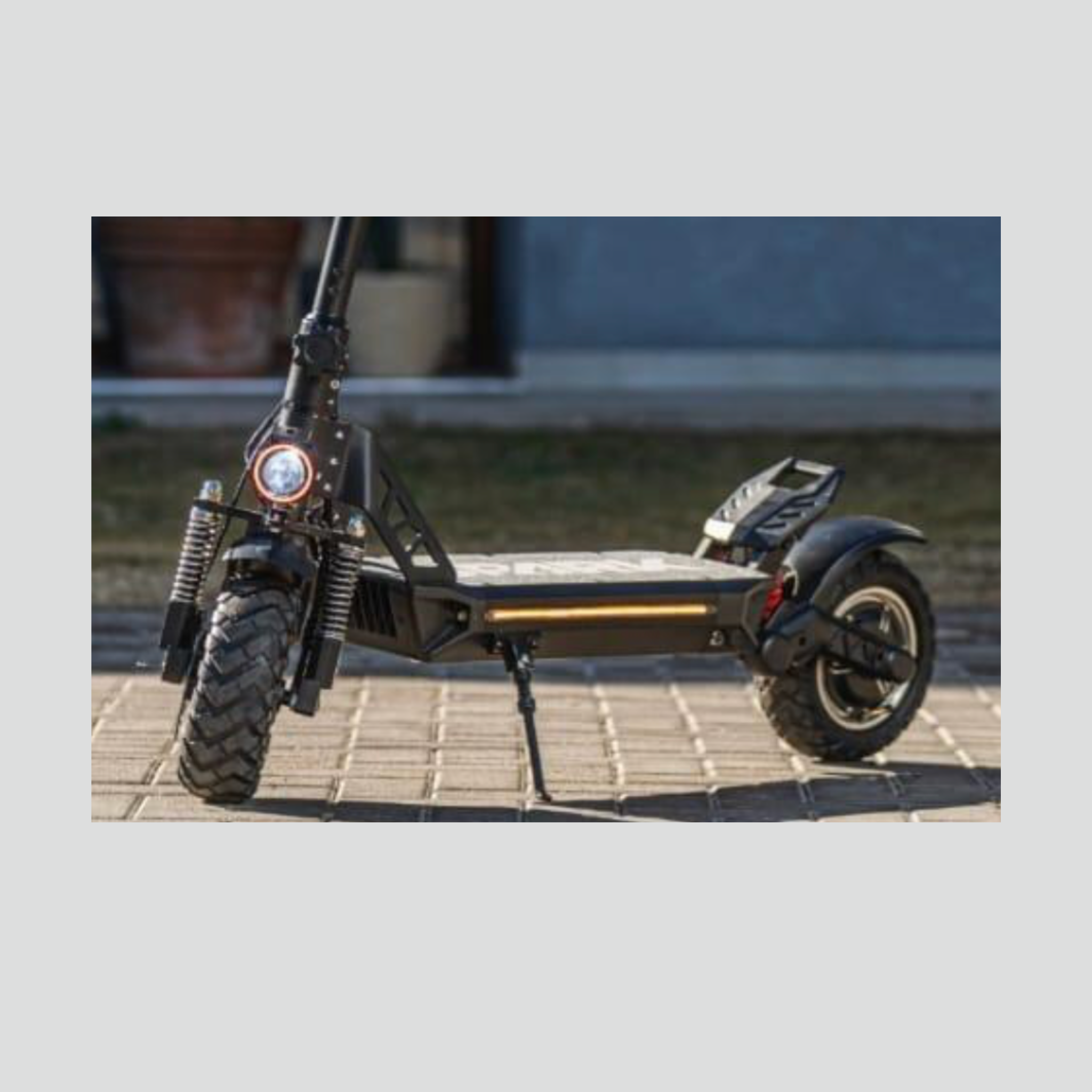Sabway Spark Dual Power 4800W Electric scooter